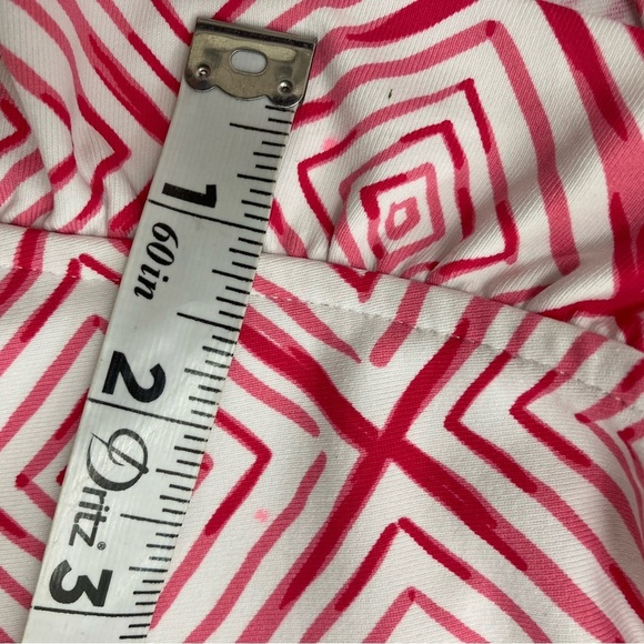 J. McLaughlin Pink White Diamond Print Ruffle Neck Top - Picture 12 of 13